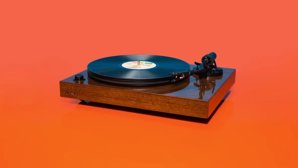 Best Record Player and Turntable for 2024